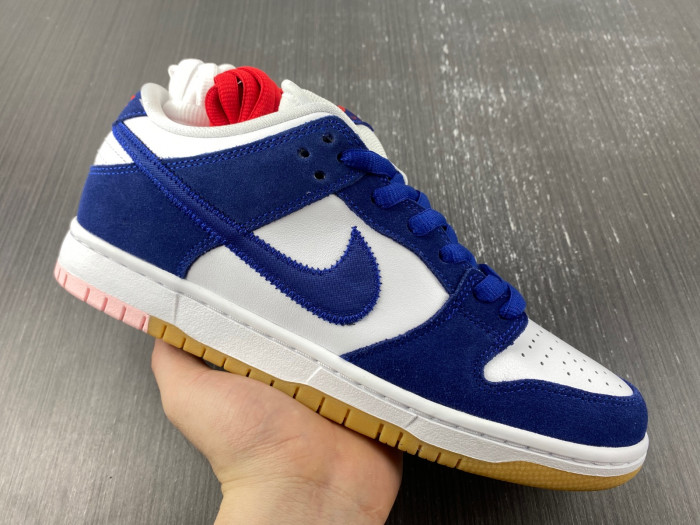 Nike SB Dunk Low Los Angeles Dodgers DO9395-400