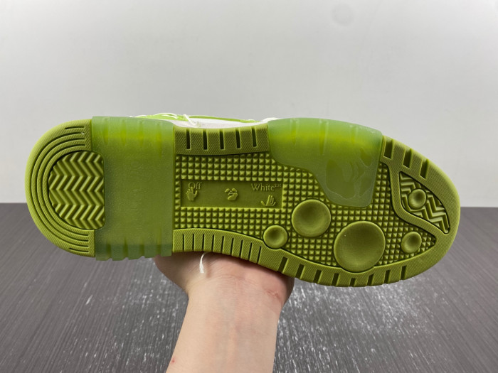 OFW SNEAKER