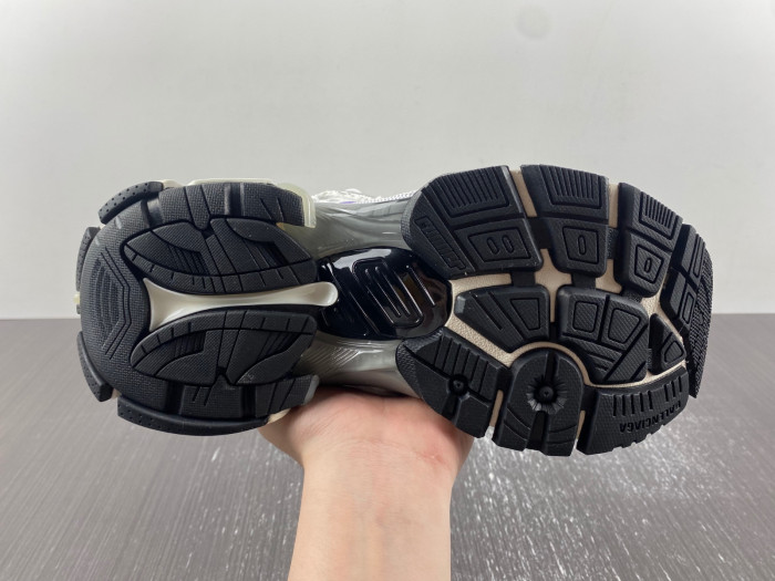 BLCG PHANTOM SNEAKER 677403 W3RB3 5903