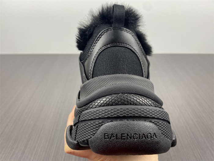 BLCG Sneaker Triple.s.Gomma Black 668563 W3CQ5 1000