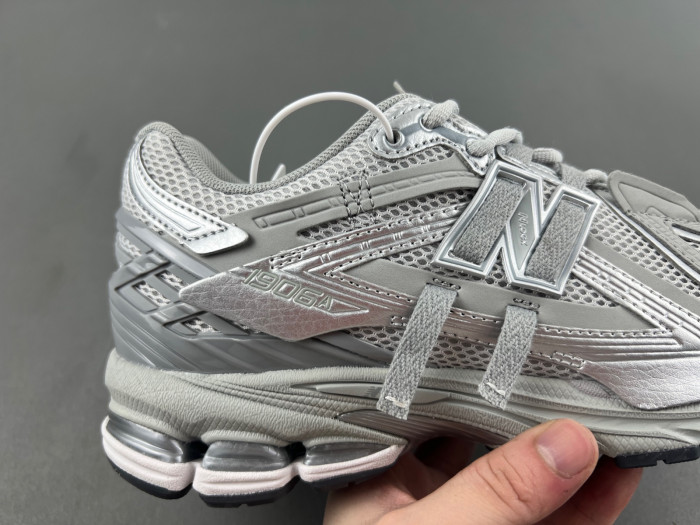 N3W BLANCE 1906A Concrete Silver Metallic M1906AG