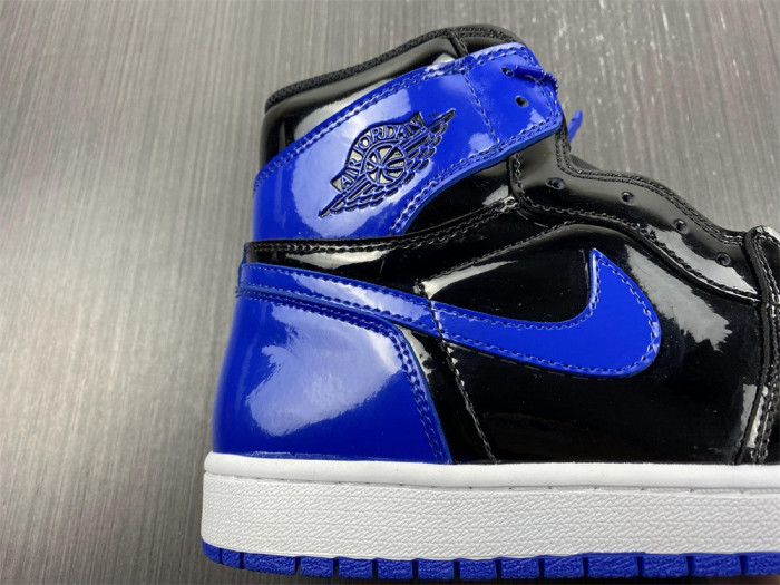AIR JORDAN 1 HIGH OG “PATENT ROYAL”