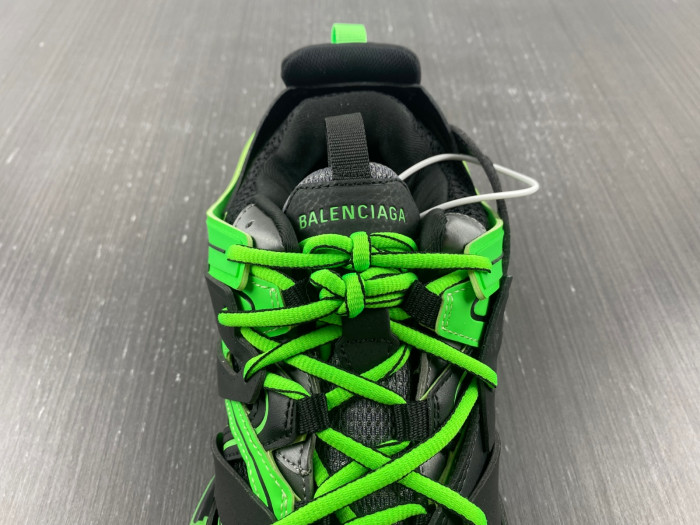 BLCG Track Trainer black green glow 542023 W3RL1 1035