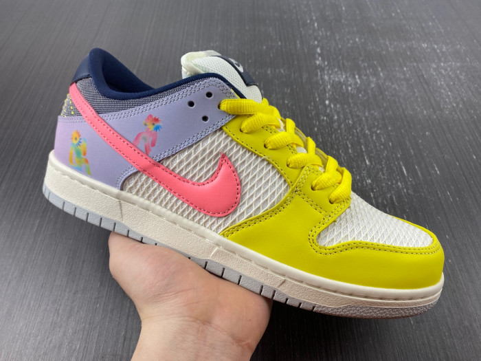 Nike SB Dunk Low Be True DX5933-900