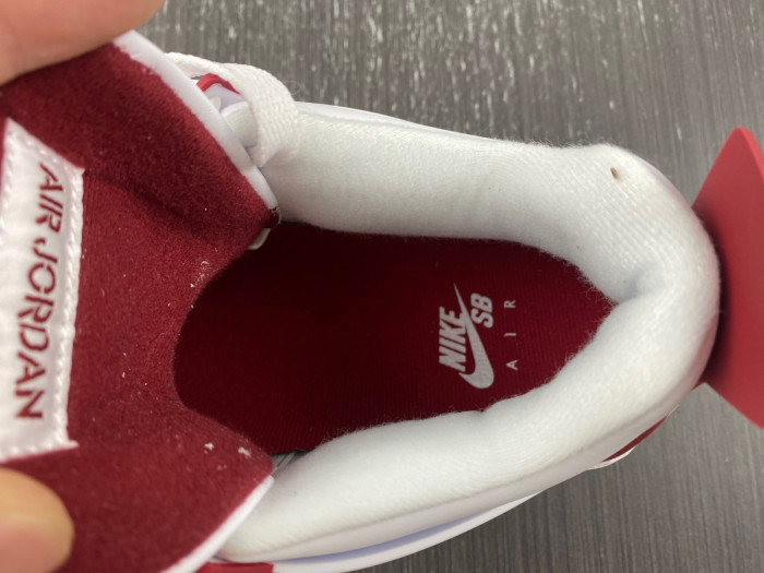 Nike SB x Air Jordan 4 Red and Gray DR5415-160