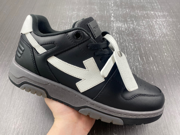 OFW SNEAKER