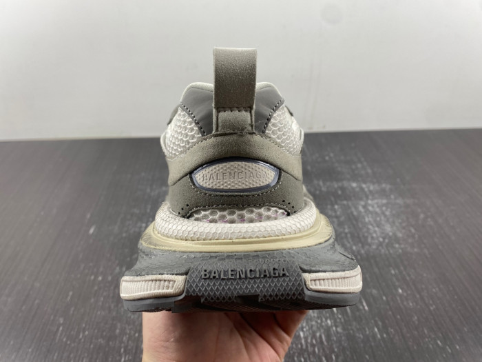 BLCG 3XL 230 SNEAKER 759692 W3XLH 1212