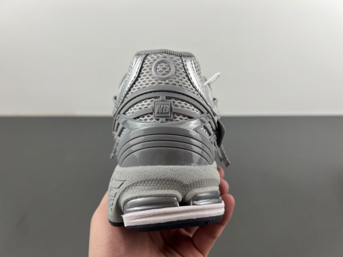 N3W BLANCE 1906A Concrete Silver Metallic M1906AG