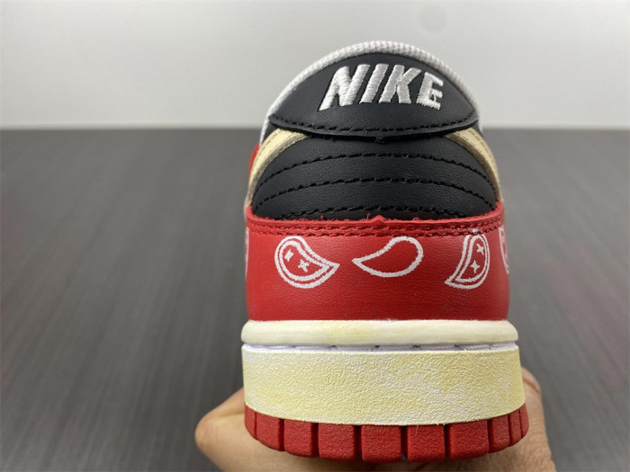 Nike SB Dunk Low UNIVERSITY RED DD1391-600