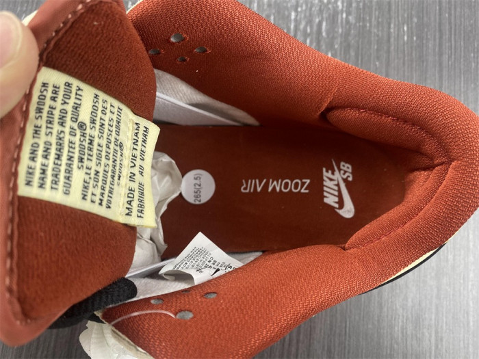 Nike SB Dunk Low Pro Hennessy BQ6817-100