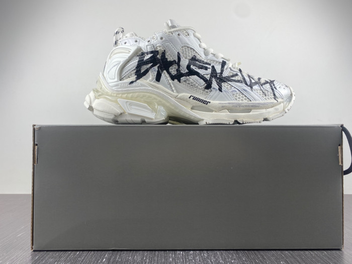 BLCG PHANTOM SNEAKER 677402 W3RBQ 9010