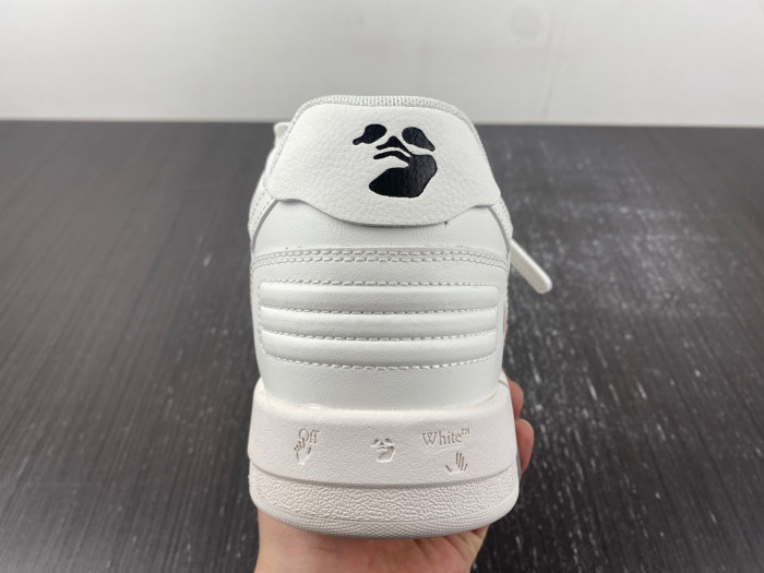OFW SNEAKER