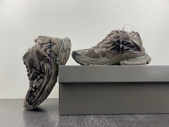 BLCG PHANTOM SNEAKER 677403 W3RBQ 2010
