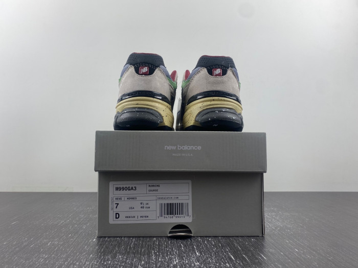 N3W BLANCE SNEAKER M990AG3