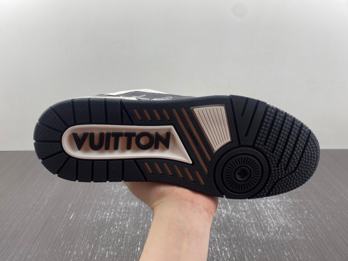 D00G7 Lou1su1tt SNEAKER LOW