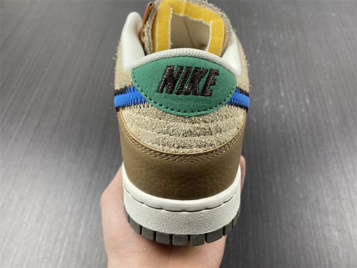 Nike Dunk Low "Dark Driftwood" DO6712-200