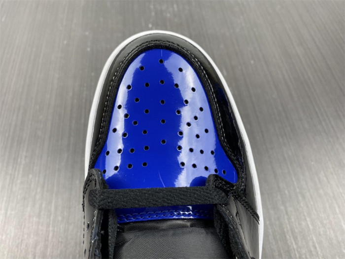 AIR JORDAN 1 HIGH OG “PATENT ROYAL”