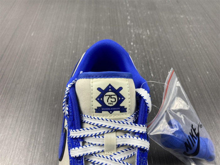 Nike Dunk Low Jackie Robinson DV2122-400