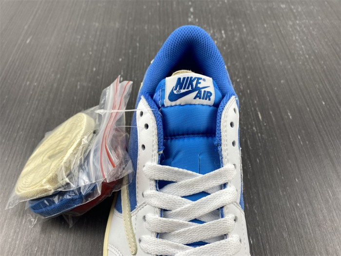 FRAGMENT DESIGN X TRAVIS SCOTT X NIKE AIR JORDAN 1 LOW CQ4277-212