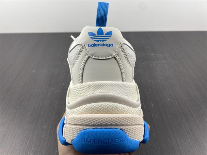 BLCG Sneaker Triple.s.Gomma white blue 710021 W5RH1 0678