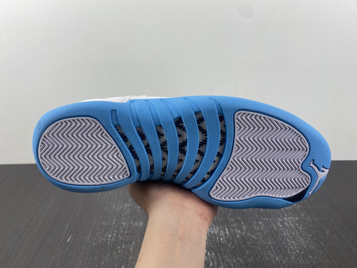 Air Jordan 12 Retro White University Blue (2004) (Women