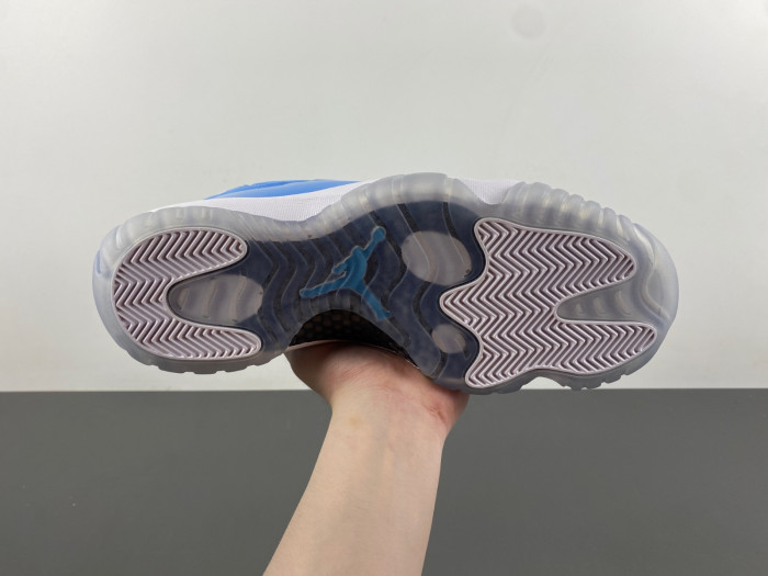 Air Jordan Ultimate Gift of Flight (11/29) 717602-900