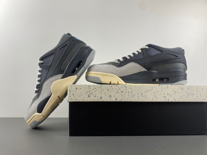 Air Jordan 4 RM Iron Grey (GS) FQ7938-002