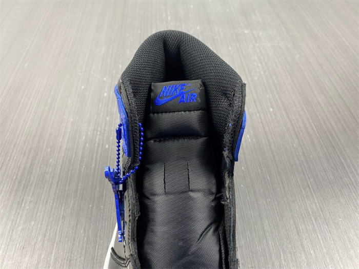 AIR JORDAN 1 HIGH OG “PATENT ROYAL”