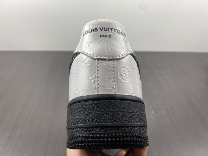 Nike Air Force 1 Low LV3359 101