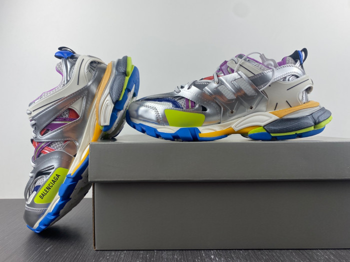 BLCG Track Trainer Silver Colorblock 542023 W2F5A 8123