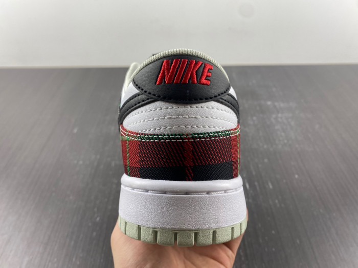 Nike Dunk Low Tartan Plaid DV0827-100