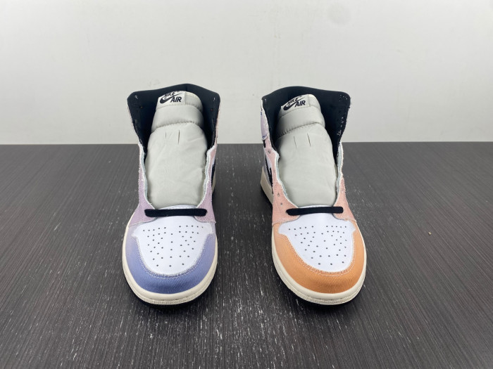 Air Jordan 1 Retro High OG Skyline DX0054-805