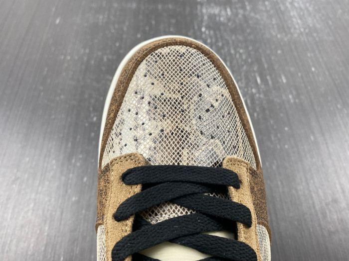 Nike Dunk Low Premium CO.JP Brown Snakeskin FJ5434-120