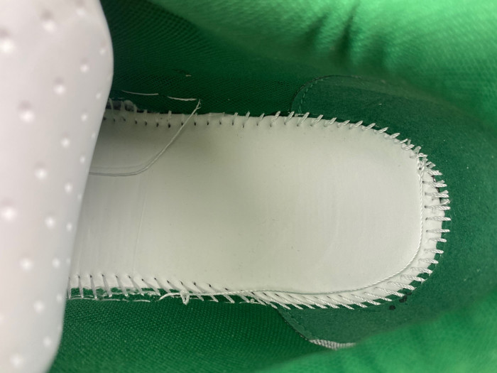 OFW SNEAKER