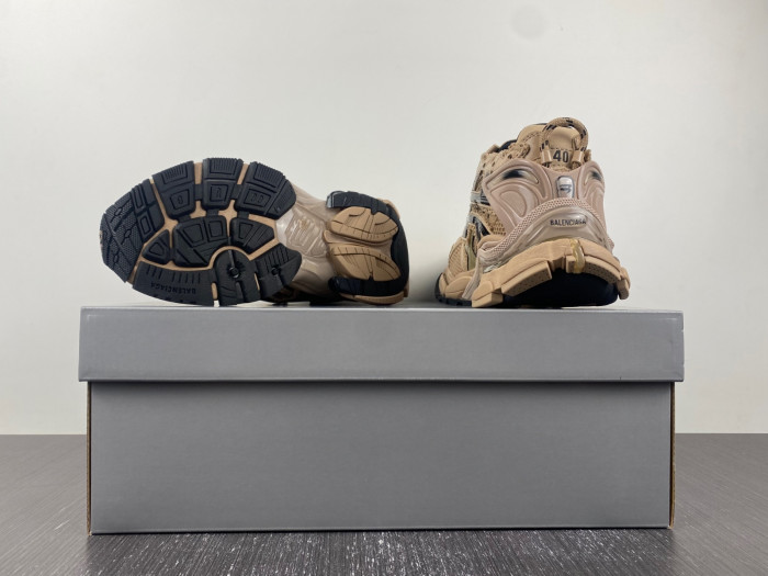 BLCG PHANTOM SNEAKER 677403 W2RA5 0126