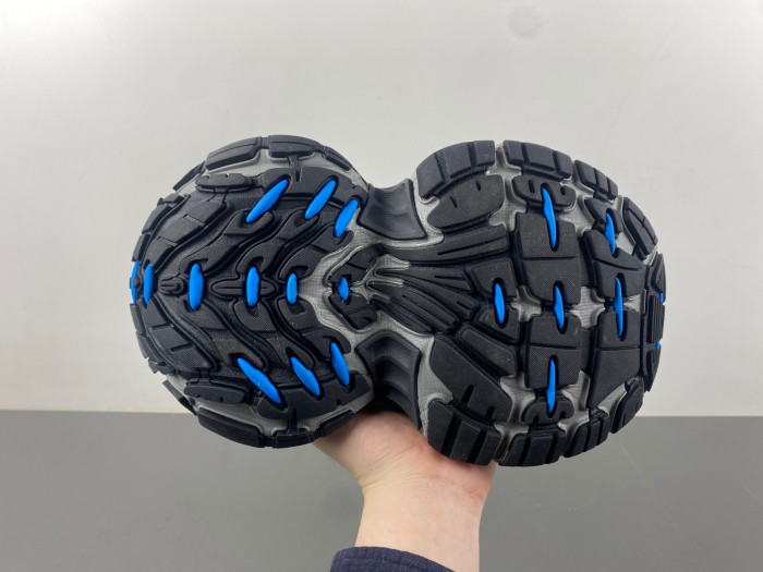 BLCG 911 SNEAKER 784342 W2MVZ 1143