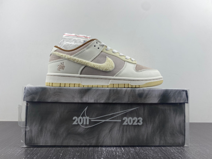 Nike Dunk Low Retro PRM Year of the Rabbit Fossil Stone (2023) FD4203-211