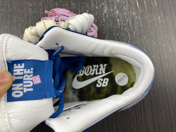 Nike SB Dunk Low Born x Raised One Block At A Time FN7819-400