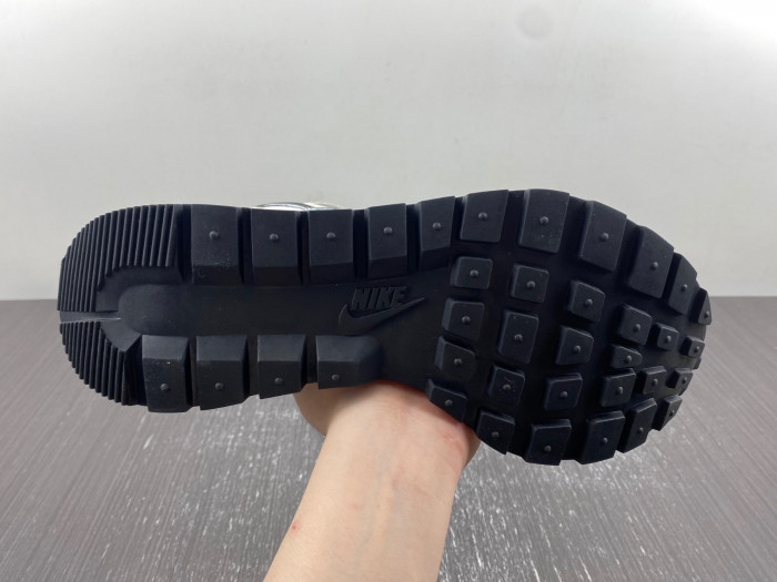 Nike Sacai x VaporWaffle “Tour Yellow ”DD1875-101