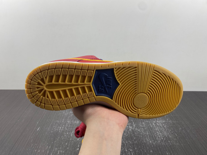 Nike SB Dunk Low Barcelona DJ0606-400