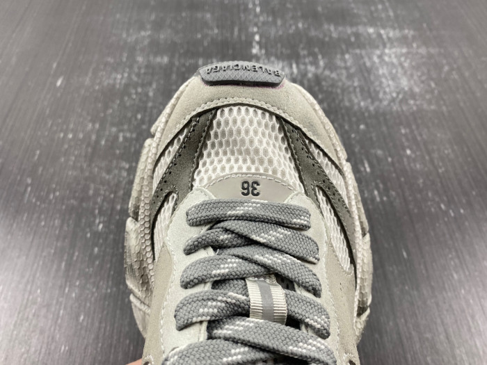 BLCG 3XL 230 SNEAKER 759692 W3XLH 1212