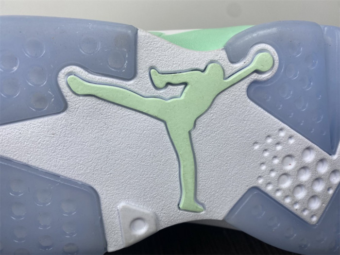 2022 women’s nike air jordan 6 “T*f*ny” dq4914-103