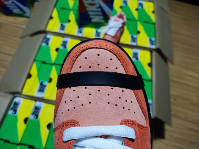 Concepts x Nike SB Dunk Low “Orange Lobster” FD8776-800