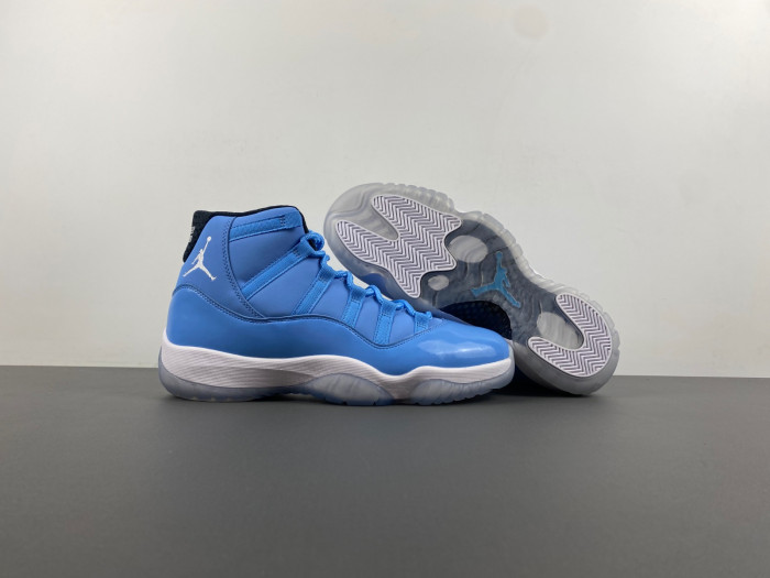 Air Jordan Ultimate Gift of Flight (11/29) 717602-900