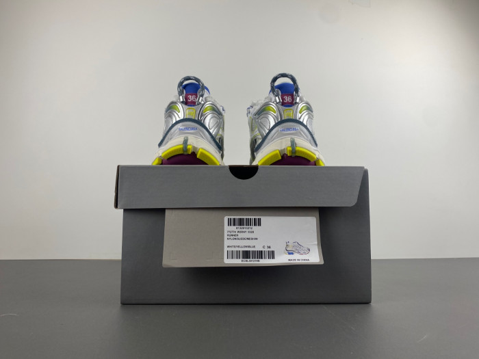 BLCG PHANTOM SNEAKER 772774-W3RNY-0328