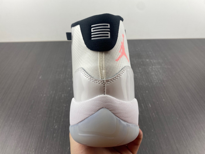Air Jordan 11 Adapt