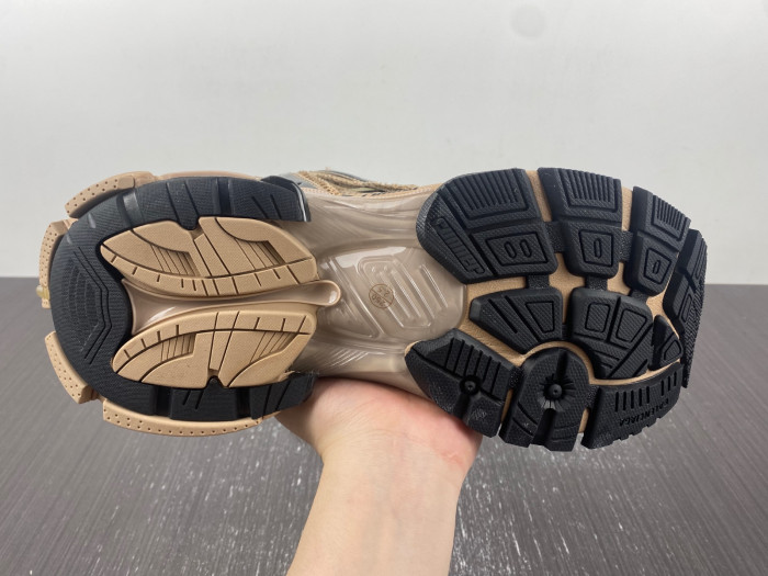 BLCG PHANTOM SNEAKER 677403 W2RA5 0126