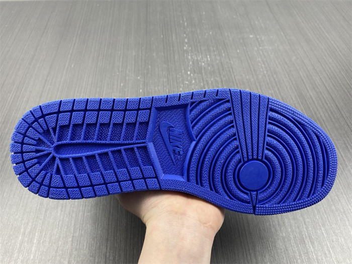 AIR JORDAN 1 HIGH OG “PATENT ROYAL”