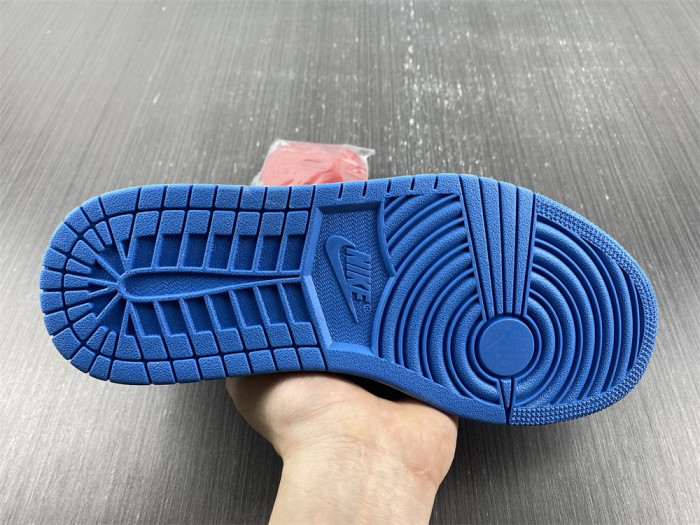 FRAGMENT DESIGN X TRAVIS SCOTT X NIKE AIR JORDAN 1 LOW CQ4277-212