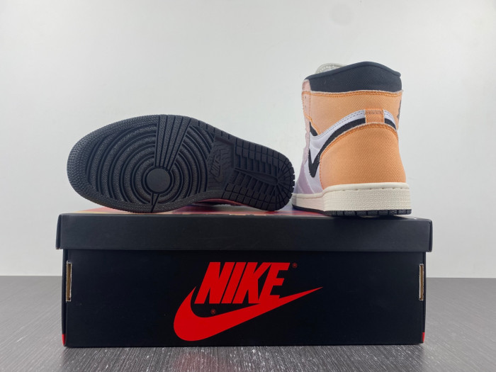 Air Jordan 1 Retro High OG Skyline DX0054-805